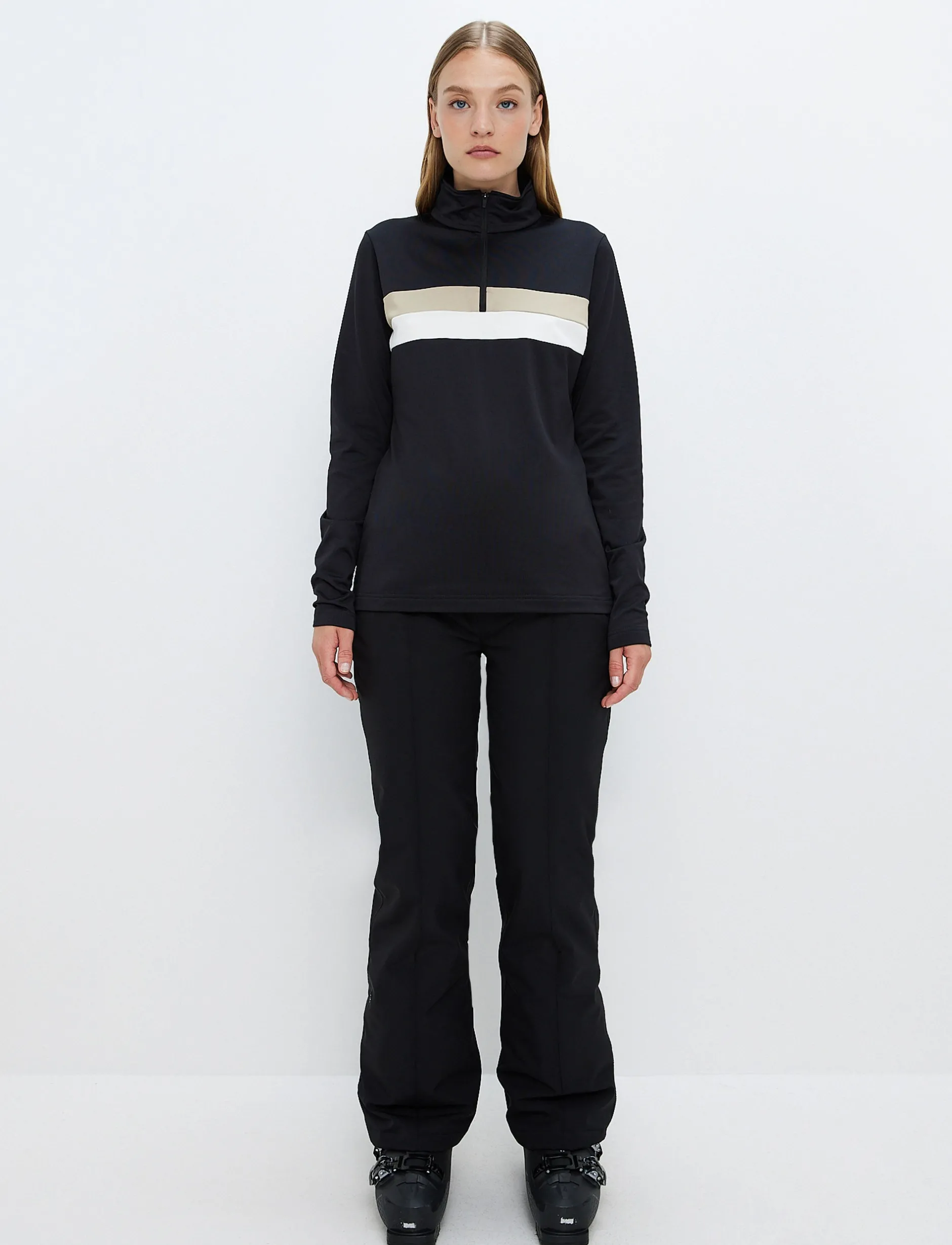 Mellanlager*8848 Altitude Lexie W Sweat - Black